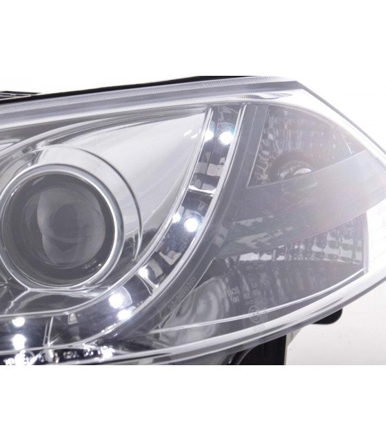 Phares - Phare Daylight à LED DRL look Renault Megane 2 3/5 portes.