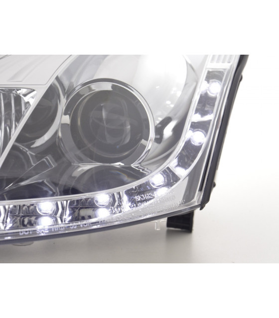 Phares - Phare Daylight à LED DRL look Ford Focus 3/4/5 portes.