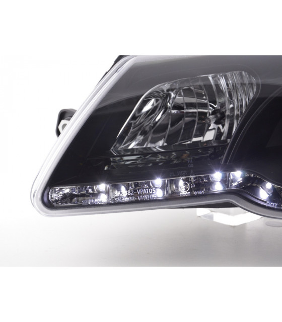 Phares - Phare Daylight LED look DRL VW Passat type 3C 05- noir pour conduite à