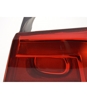 Feux arrières - Pièces d'usure feu arrière droit VW Passat 3C Sedan 2010- rouge